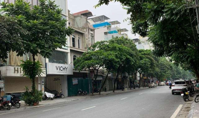 Cả gia đình quyết định bán căn nhà mặt phố Huế, Hai Bà Trưng, 162m, 5 tầng, giá bán nhanh 72 tỷ