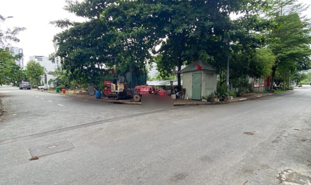 Bán đất DA thế kỷ 21 nền góc 2 mặt tiền công viên đường Đông Văn Cống Q.2 (154.6m2) 180 tr/m2