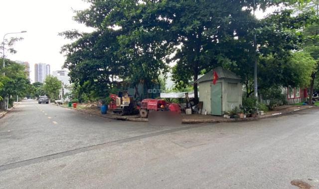 Bán đất DA thế kỷ 21 nền góc 2 mặt tiền công viên đường Đông Văn Cống Q.2 (154.6m2) 180 tr/m2