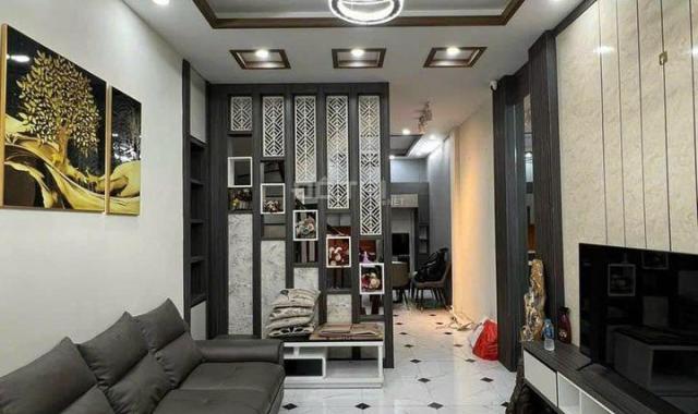 Bán nhà phố Dương Văn Bé, HBT - Hai mặt thoáng - Kinh doanh - 54m2 x 5T giá chỉ 6.38 tỷ