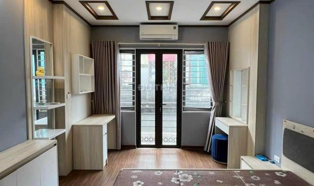 Bán nhà phố Dương Văn Bé, HBT - Hai mặt thoáng - Kinh doanh - 54m2 x 5T giá chỉ 6.38 tỷ