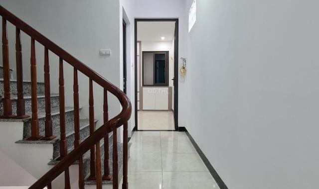 Bán nhà Tả Thanh Oai Thanh Trì 35m2 ô tô 7 chỗ qua cửa nhỉnh 2 tỷ