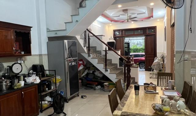Cần bán Nhà phố hẻm ô tô 8m, Đường Thạnh Xuân 25, Q.12 TP HCM