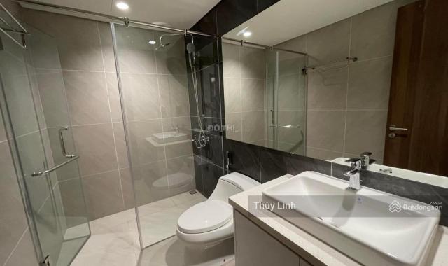 Chủ nhà cần cho thuê căn hộ Mipec Rubik 360, 2PN, 2WC, nội thất cơ bản chủ đầu tư