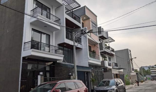 NHÀ MỚI CHỦ CẦN BÁN GẤP 60m2 4TẦNG 6.7 tỷ Xe hơi vào nhà ngủ BƯNG ÔNG THOÀN, PHÚ HỮU, TP THỦ ĐỨC
