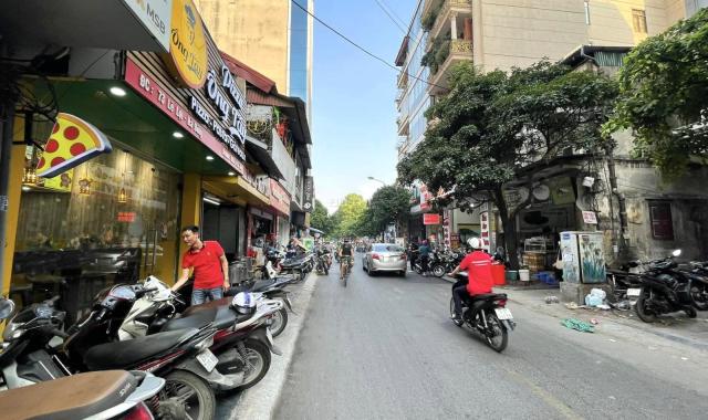 Nhà Hiếm Phố Lê Lợi Hà Đông 37m2 Mặt tiền 5m Sân Rộng thoáng sáng Sổ vuông 2.8 Tỷ