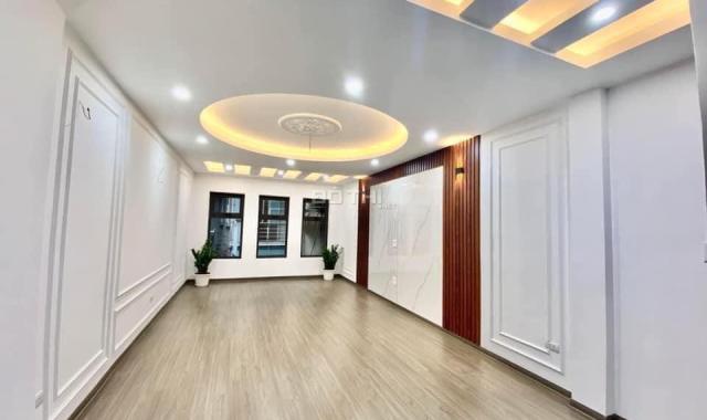 Bán Nhà Hoàng Văn Thái- Quận Thanh Xuân, 1 bước Oto, Ở Ngay. 43m x4 Tầng.MT4m. 5 tỷ