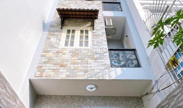 Bán Nhà Sát MT, Hẻm Ô tô Quận 4 - 65m2, 4 Tầng BTCT, Sân Thượng, Mới ở Ngay