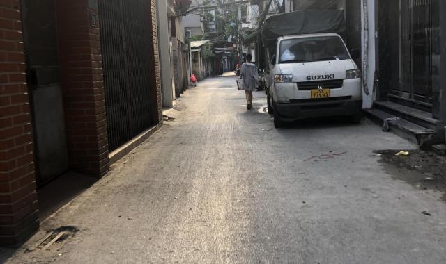 Ô tô qua nhà 35m2 4 tầng 1 lửng nhỉnh 2 tỷ Tả Thanh Oai Thanh Trì