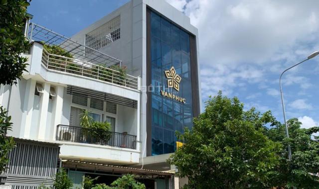 Chủ ngộp ngân hàng, bán nhà KDC Khang Điền, Quận 9, 131m2, 3 lầu, 16,5tỷ(thương lượng)