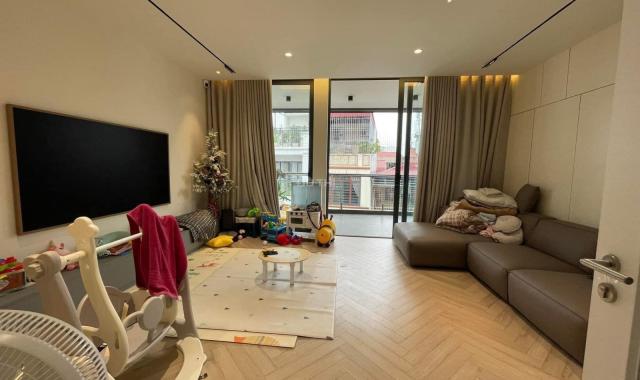 Bán Nhà Ô Tô Tránh Kinh Doanh Nguyễn Phúc Lai, Hoàng Cầu Đống Đa DT 90M 6T MT 5.5M giá 27Tỷ