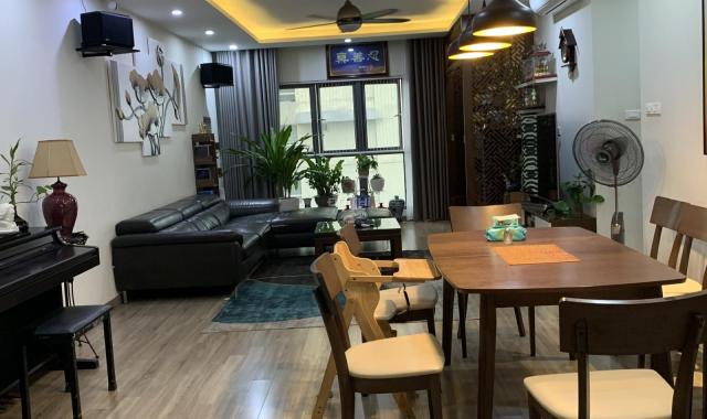 Bán gấp căn hộ tòa C chung cư Mulberry Lane, C1x07, 3PN 2 VS, full đồ, giá 4,5 tỷ, căn góc đẹp