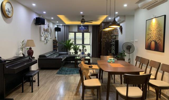 Bán gấp căn hộ tòa C chung cư Mulberry Lane, C1x07, 3PN 2 VS, full đồ, giá 4,5 tỷ, căn góc đẹp