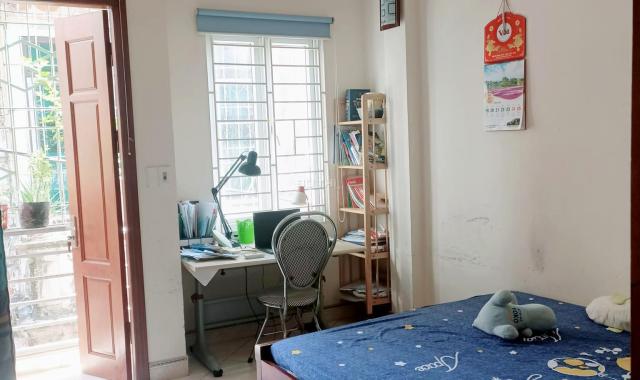 Bán nhà phố Tân Mai-Kim Đồng, 43m2 x 5T đẹp, ba bước ra đường ô tô. Giá 3,9 tỷ