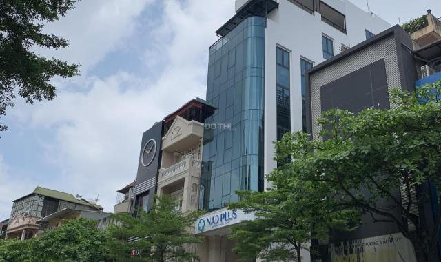 Bán đất sẵn nhà 3 tầng, tặng hợp đồng thiết kế và GPXD đã xin xong, 205m2, rộng 8.9m, Tôn Đức Thắng