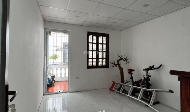 Bán nhà đường Trần Khát Chân, ngõ nông rất gần ô tô, 48m2 chỉ 4,15tỷ