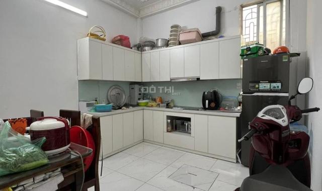 Bán nhà đường Trần Khát Chân, ngõ nông rất gần ô tô, 48m2 chỉ 4,15tỷ