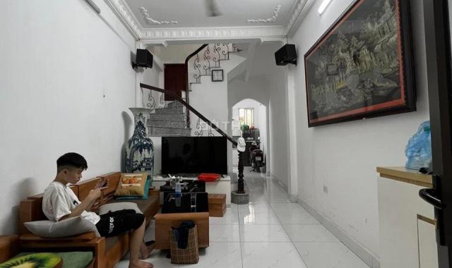 Bán nhà đường Trần Khát Chân, ngõ nông rất gần ô tô, 48m2 chỉ 4,15tỷ