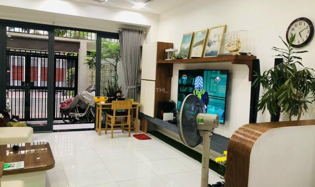 Bán nhà 3 tầng DTSD 300m2 KDT Hà Quang - TP Nha Trang sổ đỏ hoàn công