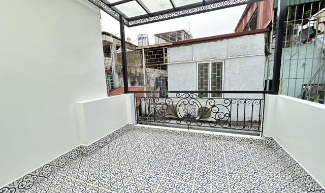 Bán Nhà 28 Ngõ 269 Thinh Quang, Ngõ Ba Gác Gần Đường Ô Tô, Nhà Mới DT: 44m/4 Tầng/6 Tỷ - 0911346986