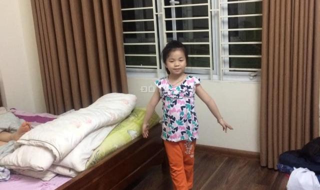 Nhà đẹp ở ngay - TT Cầu Giấy - Ngõ Thông Thoáng - Nội thất Xịn Sò - giá 6.65 Tỉ