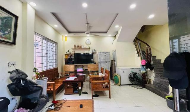 BÁN NHÀ QUANG TRUNG HÀ ĐÔNG  HAI THOÁNG NGÕ TO RỘNG THOÁNG 34M 4 TẦNG  2 TỶ 500 TRIỆU LH 0966598554