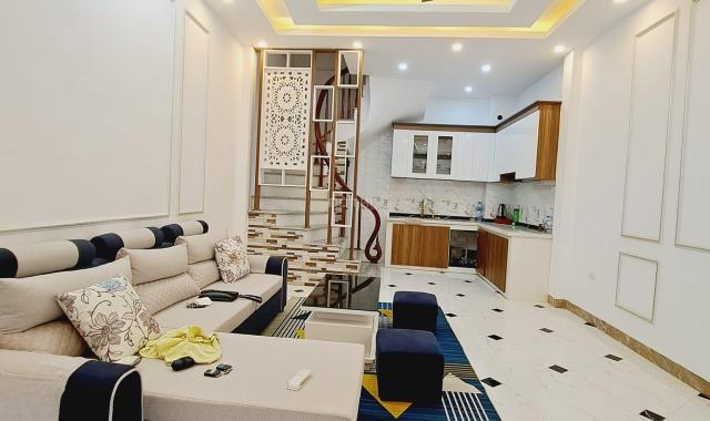Bán Nhà Hồ Đắc Di- Quận Đống Đa. Lô góc, ở ngay. 38m x5 tầng. Mt4m. 4,x tỷ 
