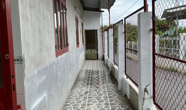 Nhà tân định, bến cát, binh dương. 100m2 SHR