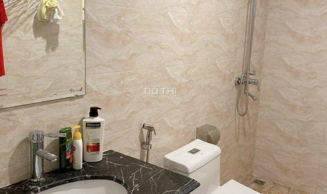 Nhà đẹp Ngô Gia Tự, Long Biên, 32m x 5T x mt4m, 2.95 tỷ, 0971320468
