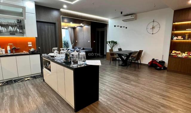 Bán căn hộ chung cư tại Dự án Golden Palace, Nam Từ Liêm, Hà Nội diện tích 161m2