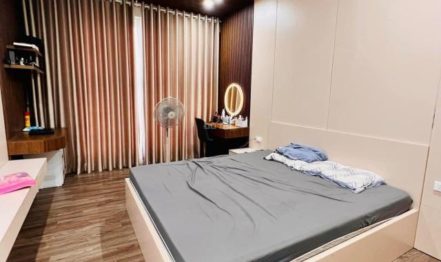 Bán căn hộ chung cư tại Dự án Golden Palace, Nam Từ Liêm, Hà Nội diện tích 161m2