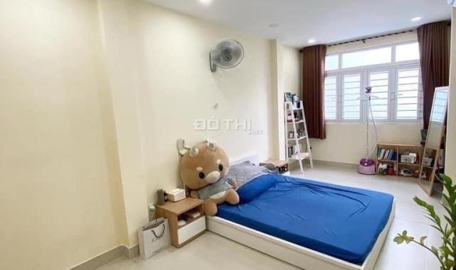 Bán Nhà Đẹp, Nguyễn Đình Chiểu Quận 3, 40m2, 5 Tầng, Kinh Doanh, Cho thuê