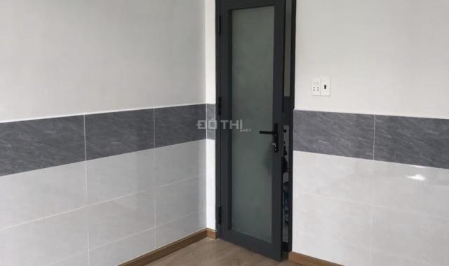 Nguyễn Văn Linh, P Bình Thuận, Q7. Trệt lầu, 3.5m x 10m, Chỉ sẹc 1, ngay đầu hẻm. Sổ HR.