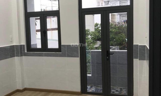 Nguyễn Văn Linh, P Bình Thuận, Q7. Trệt lầu, 3.5m x 10m, Chỉ sẹc 1, ngay đầu hẻm. Sổ HR.