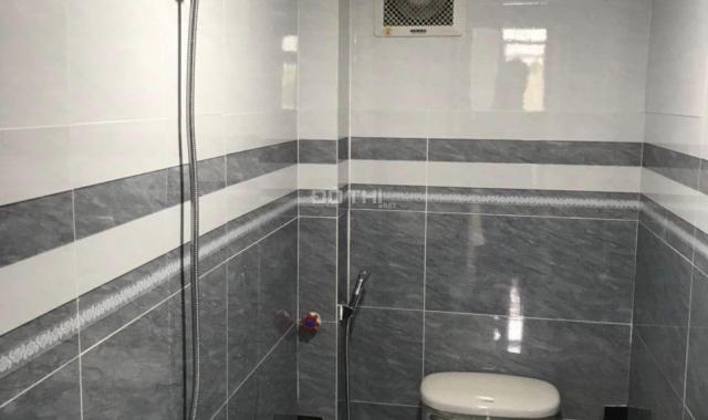 Nguyễn Văn Linh, P Bình Thuận, Q7. Trệt lầu, 3.5m x 10m, Chỉ sẹc 1, ngay đầu hẻm. Sổ HR.