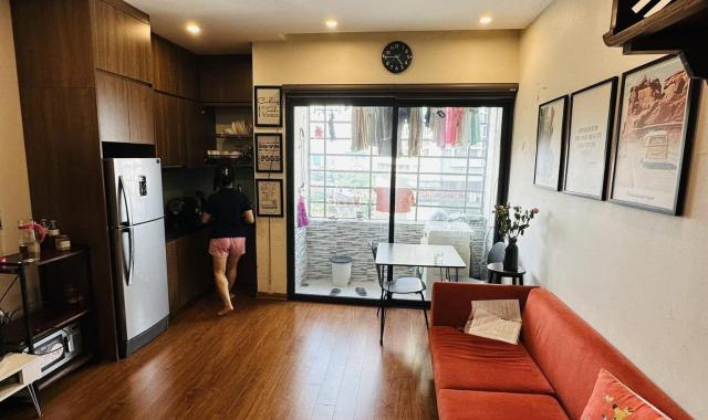 Cần bán gấp căn hộ chung cư tòa CTM 299 Cầu Giấy 2 ngủ, giá nhỉnh 2 tỷ xíu. 0357784318