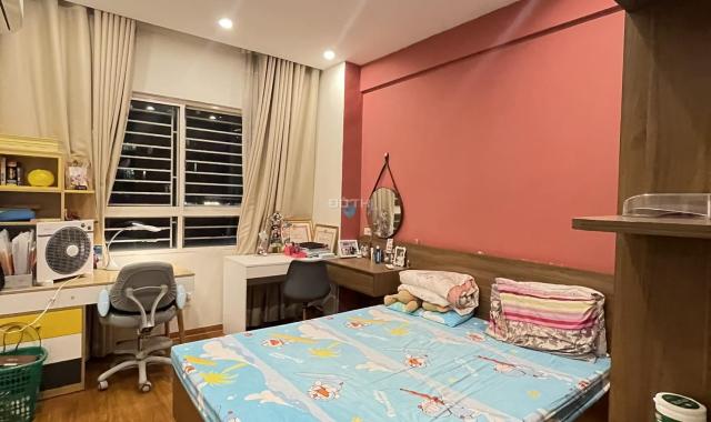 Cần bán gấp căn chung cư 299 Cầu Giấy 50m2, 2PN, nhỉnh 2 tỷ