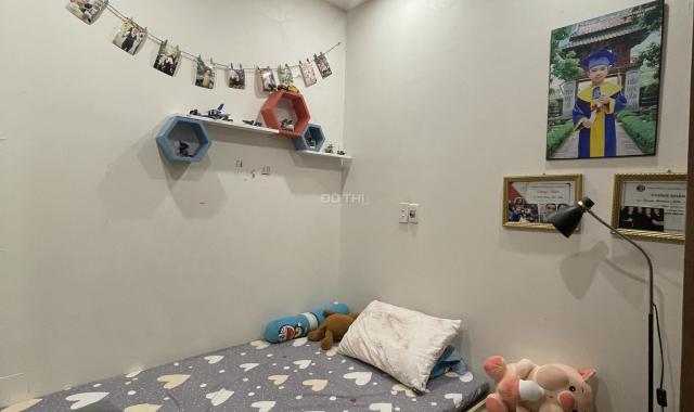 Cần bán gấp căn chung cư 299 Cầu Giấy 50m2, 2PN, nhỉnh 2 tỷ