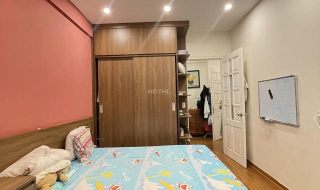 Cần bán gấp căn chung cư 299 Cầu Giấy 50m2, 2PN, nhỉnh 2 tỷ