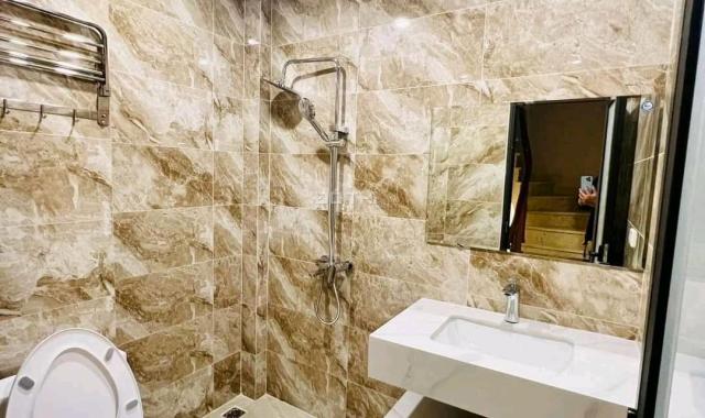 NHÀ ĐẸP ĐỨC GIANG 30m2 x 5 TẦNG 4 Phòng Ngủ - SÂN THƯỢNG SIÊU THOÁNG