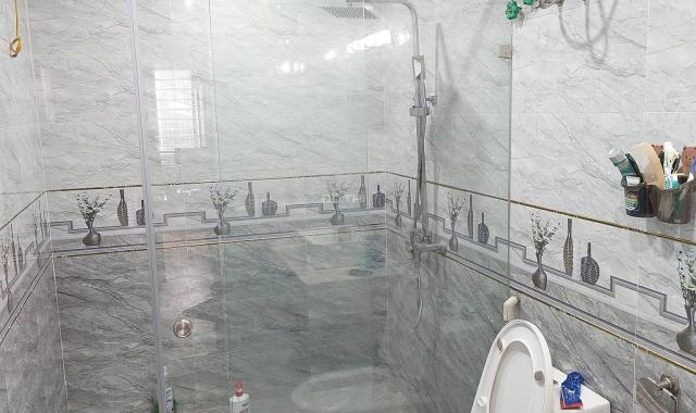 Cần bán Nhà Phố Phương Mai - Quận Đống Đa. ở ngay, tặng nội thất, 40m x4 tầng. 4,x tỷ