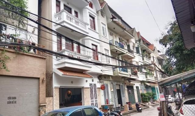 Nhà phân lô ôtô tránh kinh doanh tốt 99M2 phố nghi tàm