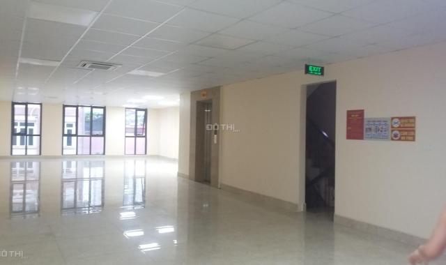 Bán nhà mặt phố 118m2 thang máy lừng lững mt 7.2m, chỉ 35 tỷ