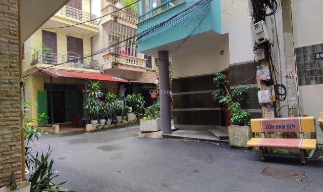 Bán mảnh đất ngõ 97 Văn Cao DT50m2, khu PL, oto vào, 2 mặt thoáng trước sau, đường nhựa afphal