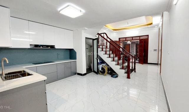 Siêu Hot Thuỵ Khuê,Võng Thị,Tây Hồ.Sân Cổng Riêng,Gần Ô Tô;DT 60M Giá 6.85 Tỷ
