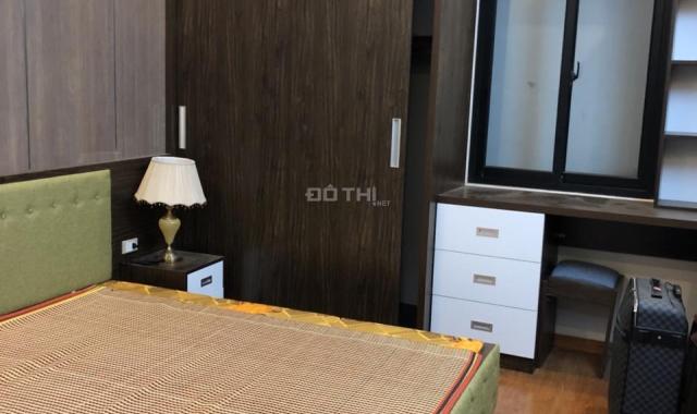 Cực rẻ, chốt ngay nhà 67m2 3 tầng gần Lăng Bác, phố Ngọc Hà, Ba Đình, giá cực tốt 4.95 tỷ
