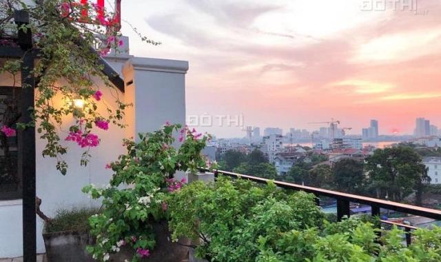Nhà cấp 4 đường Đặng Thai Mai, Tây Hồ. 215m2 51 tỷ. mặt tiến lớn, không vướng quy hoạch
