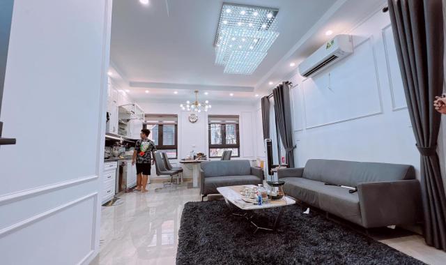 BÁN NHÀ NGUYỄN CHÍ THANH, Ô TÔ, KINH DOANH, 110m2 5T MT5M, GIÁ 20 TỶ