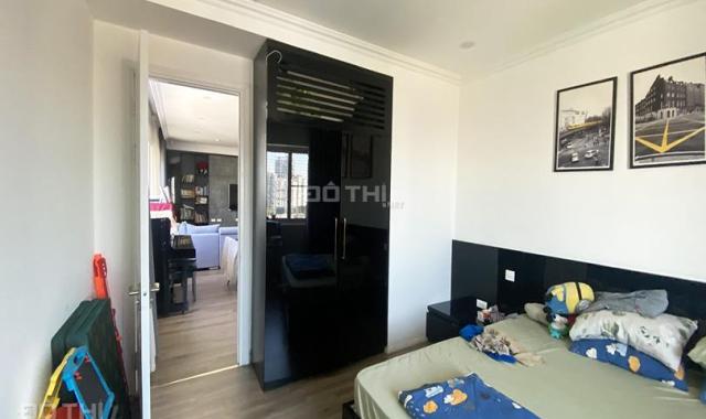 Bán căn hộ tầng cao 142m2, phòng khách rộng