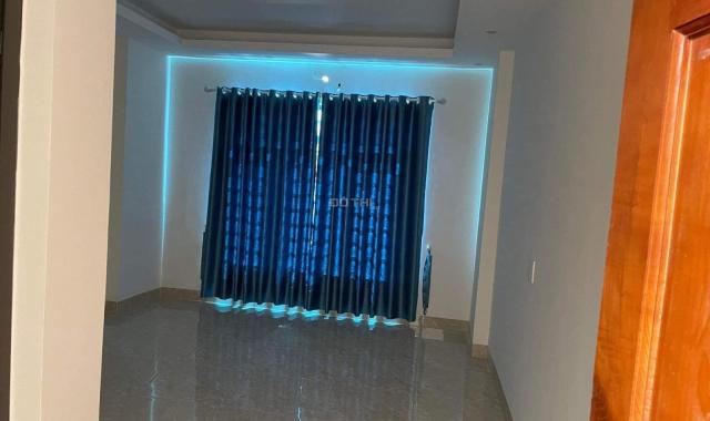 Bán nhà Thanh Trì 48m2 4 tầng nhỉnh 2 tỷ ngay ủy ban Tả Thanh Oai